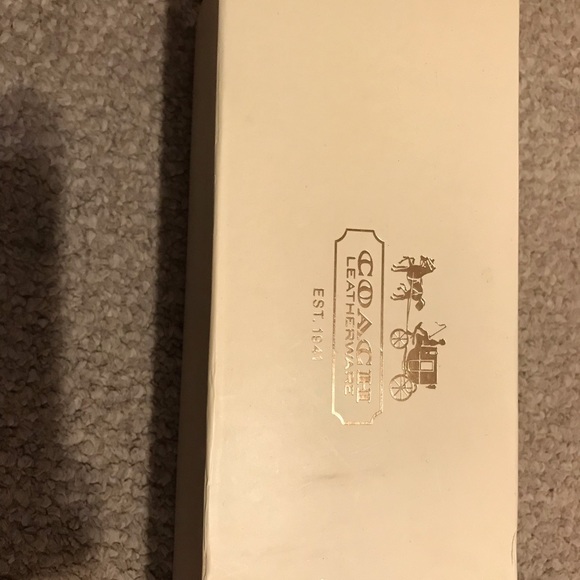 Coach Poppy Flip flops - Picture 3 of 3